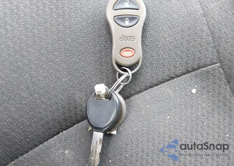 2002 Jeep Grand Cherokee Laredo from USA, damaged, VIN 1J4GX48SX2C318615